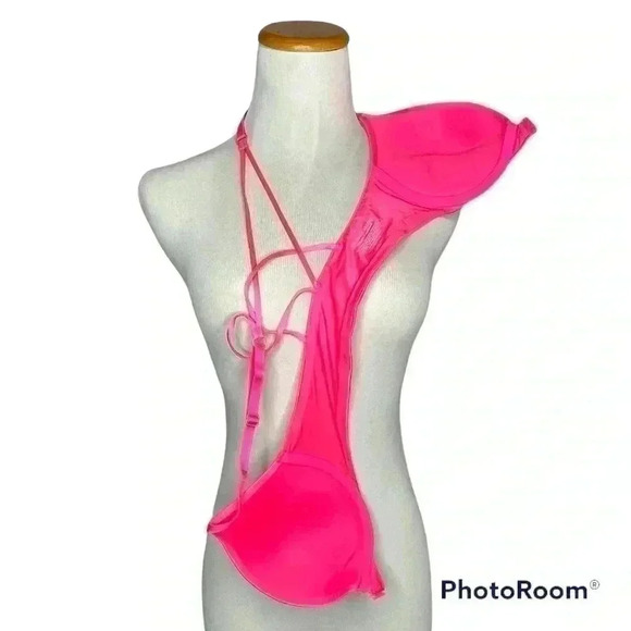 Victoria's Secret Hot Pink Push-Up Bra - Picture 6 of 8